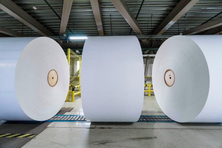 «КАМА»_нарастила_выпуск_мелованного_упаковочного_картона_1